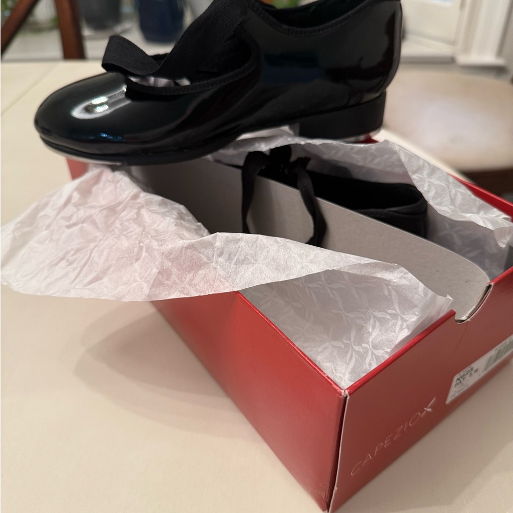 Capezio Black Dance Shoes